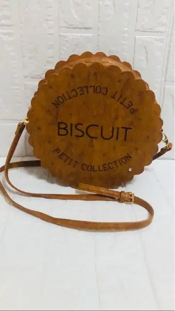 SWIMMER PETIT COLLECTION BISCUIT 숄더백