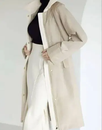 DoCLASSE/두클라쎄 매지컬 써모 코트 배색 x 스텐 칼라 L