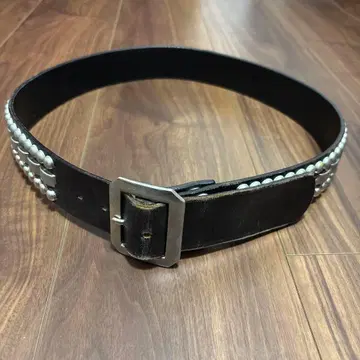 YAKETY YAK 스터드 벨트