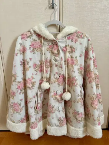 레어 LIZLISA 꽃무늬 판초 코트