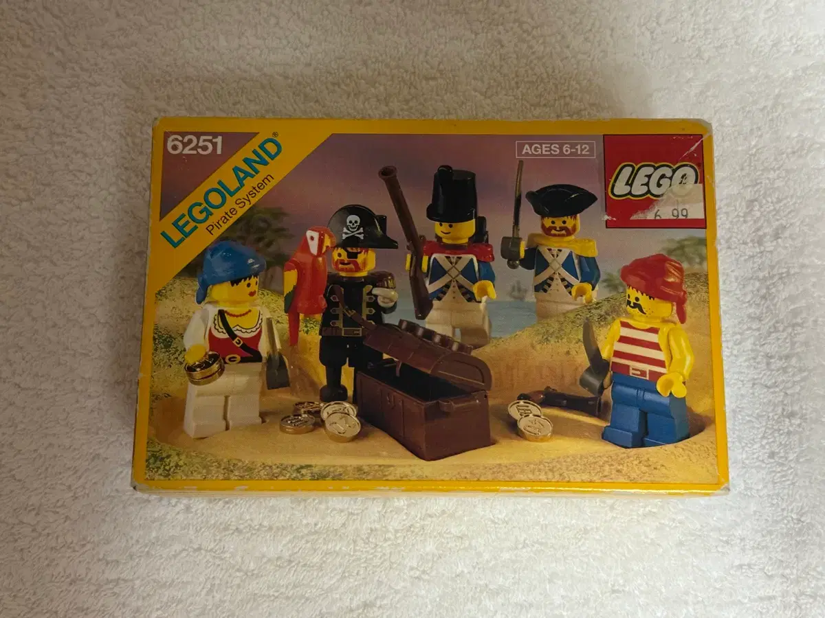 Old Lego Pirate 6251 Unopened New Product.