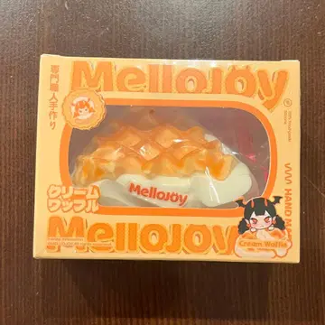 Mellojoy 메로조이 스퀴즈 신 크림 와플 삼각형