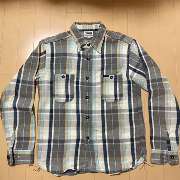 Pherrow's 체크 무늬 플란넬 셔츠 M 사이즈 페로우즈