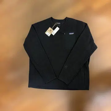 파타고니아 R1 에어 크루 40236 블랙 L 미사용 새상품