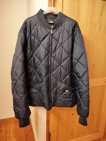 Dickies 다이아몬드 퀼트 자켓