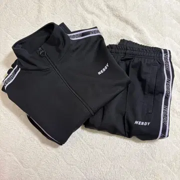 NERDY 노르디 저리 셋업 상하의 로고 테이프