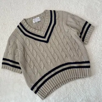 새상품급 James Charlotte 칠드런 니트 케이블 반팔 y2k