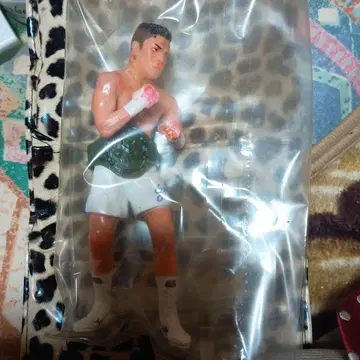 타츠요시 죠이치로 복싱 피규어