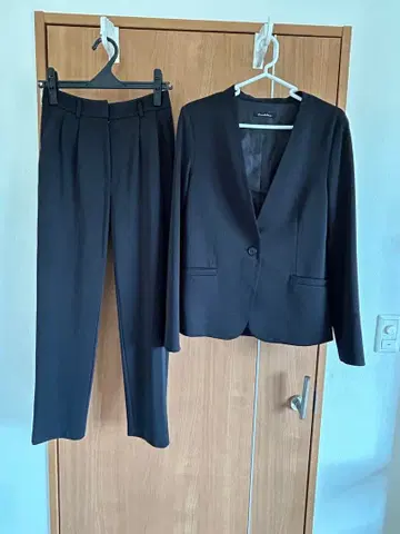 블랙 정장 세트 노카라 자켓 M