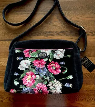 미사용 택 포함 페이러 라비린스 숄더백