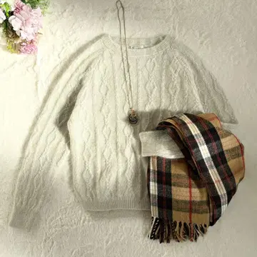 새상품 ARTISAN 모헤어 실크 니트 스웨터 시스루 편직 보송보송