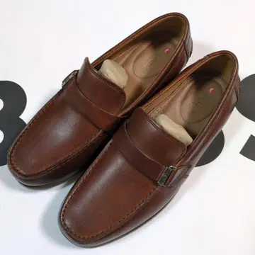 [ 미사용 새상품 ] 클락스 브라운 가죽 슬립온