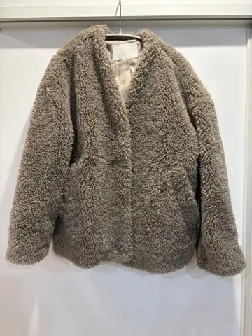 투모로우랜드 Ballsey 보아 아우터