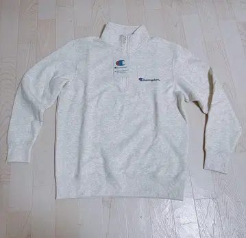 '새상품 미사용' Champion 하프 지퍼 L 오트밀