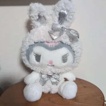 쿠로미 포근포근 스노우 토끼 봉제 인형 산리오