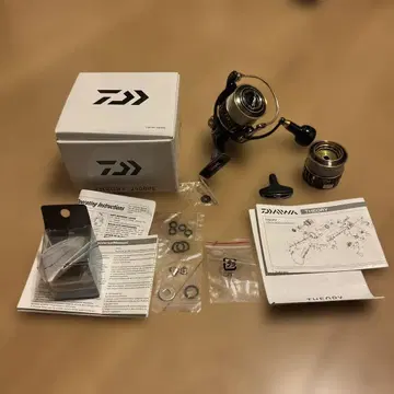 다이와 THEORY 2508PE 스피닝 릴