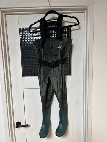 가슴장화 올리브 그린 사이즈 4/5 부츠 포함 30cm