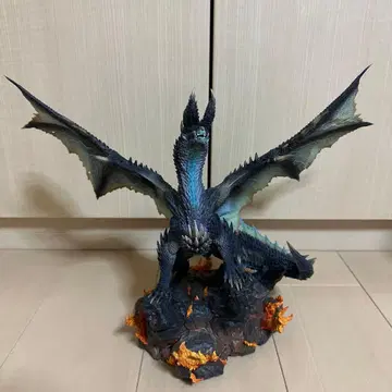 캡콤 피규어빌더 크리에이터즈 모델 흑룡 알바트리온