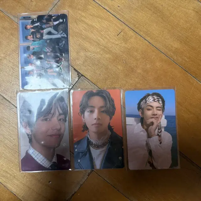 방탄소년단 지민,뷔 태형, 단체 포카 판매