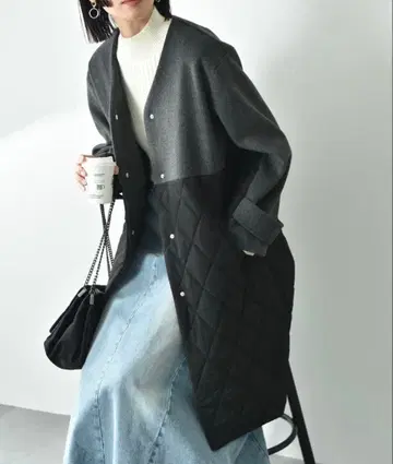 샤기 타프타 퀼트 칼라리스 코트