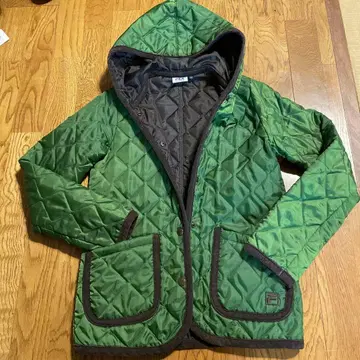새상품급 F 후드 부착 그린 퀼팅 자켓