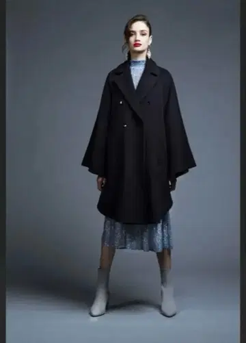 Sov. PESCALAMBREVER 판초 코트