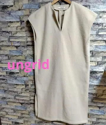 ungrid 슬리브리스 롱 원피스 베이지 사이즈 F