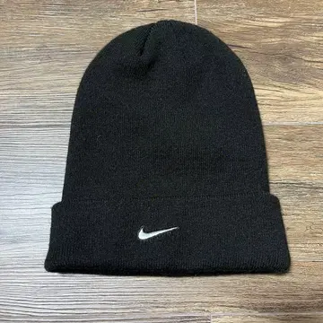 Nike 블랙 니트 모자