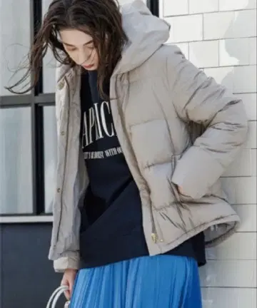 OPAQUE.CLIP 뮬러 다운 볼륨 칼라 자켓 40