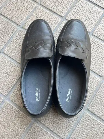 페달레 뜨개질 디자인 슬립온 블랙