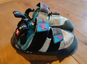 밀레 클라이밍 신발 키즈