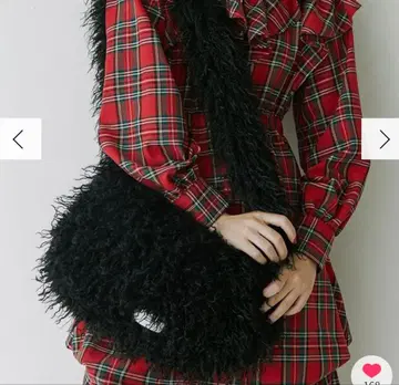 볼륨 퍼 숄더 BAG 블랙