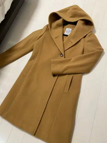 MICHEL KLEIN 후드 부착 코트 카멜