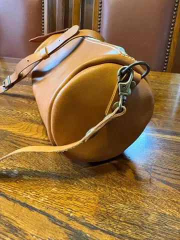 핸드메이드 가죽 드럼 숄더백 원통형