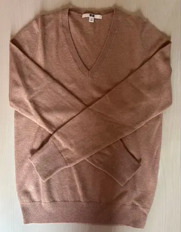 UNIQLO 캐시미어 V넥 스웨터 베이지