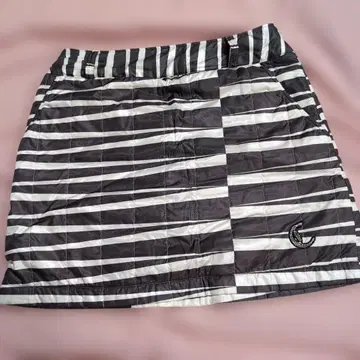 캘러웨이 충전솜 스커트 S 사이즈