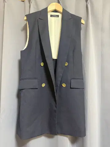 네이비 더블 버튼 슬리브리스 베스트 M