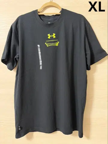 UNDER ARMOUR 드래곤 퀘스트 콜라보 T셔츠 XL