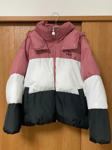 [ FILA ] 후드 부착 자켓 S 사이즈