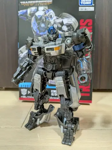 트랜스포머 스튜디오 시리즈 SS-141 미라지