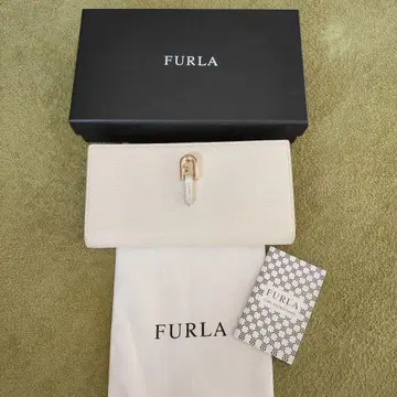 FURLA 장지갑