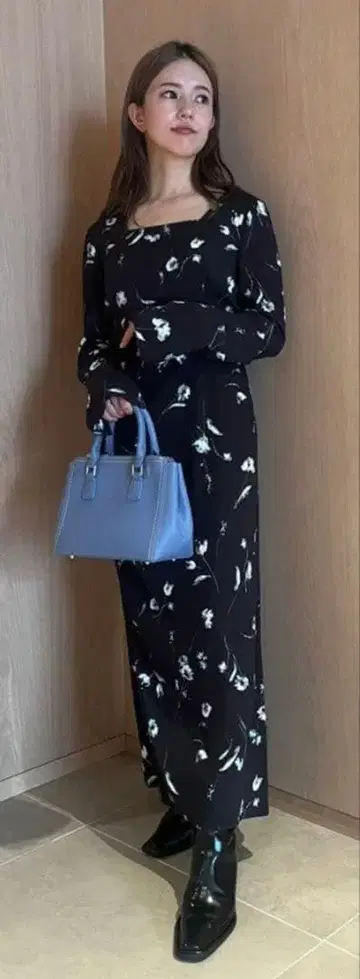 프레이 아이디 스퀘어 넥 슬릿 원피스