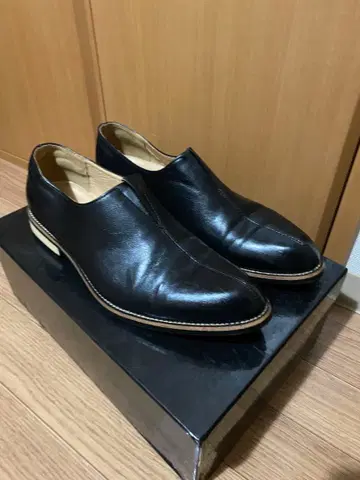 블랙 가죽 드레스 신발 슬립온