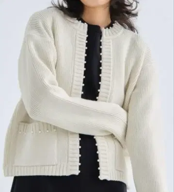 트루 바이 마리코 오이카와 Ludmila 펄 가디건