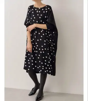 비어즐리 도트 원피스