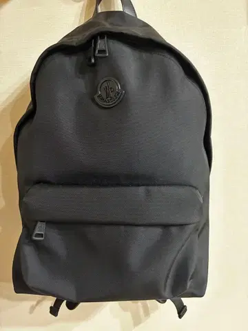 MONCLER 블랙 백팩