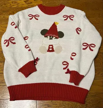 미키 크리스마스 스웨터 L 사이즈