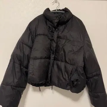 하이넥 스트링 크롭 다운 nugu