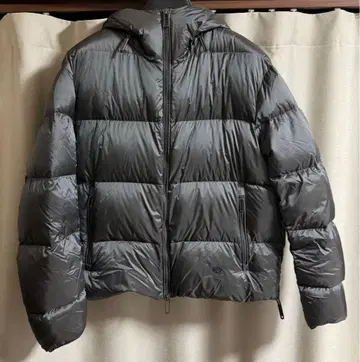 엠포리오 아르마니 다운 자켓 52 그레이 미사용 새상품 택 포함