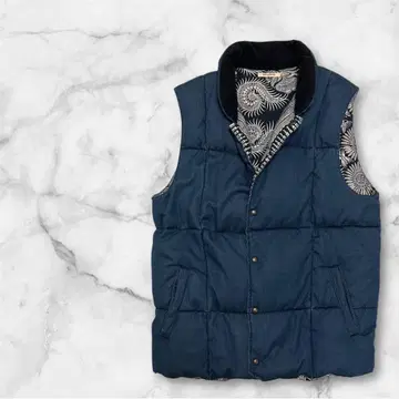 Hub & Spoke 다크 블루 다운 베스트